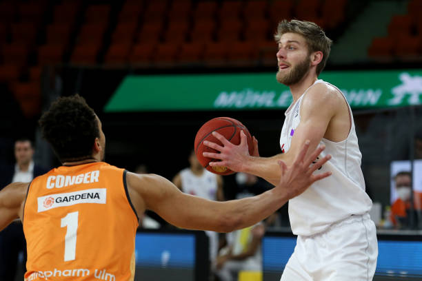 他过人的爆 他过人的爆