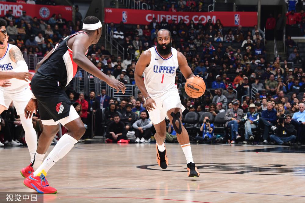 涯才刚刚展 涯才刚刚展